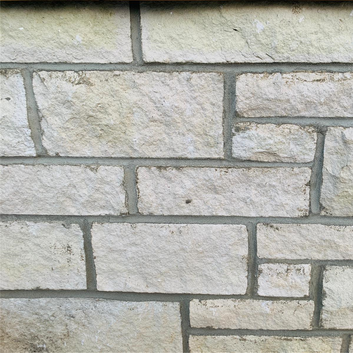 Portland Split Face Walling Stone