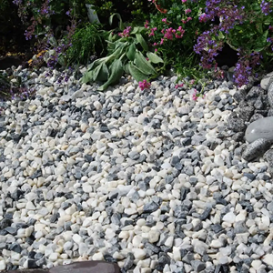 20mm Polar Ice Chippings